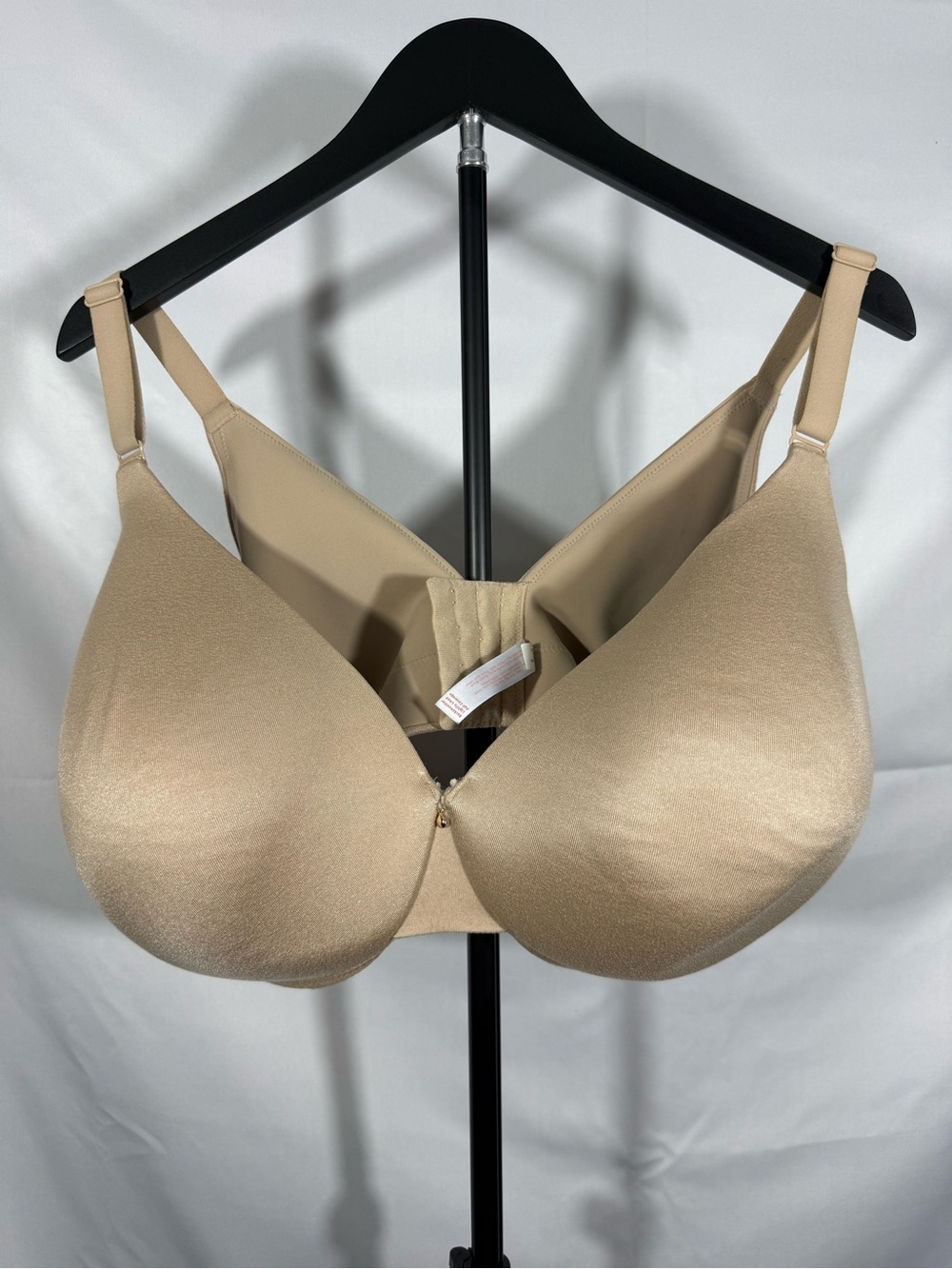 Cacique 44DDD Nude Beige Full Coverage Lightly Lined Underwire Bra